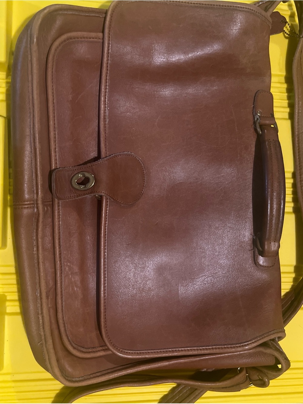 Coach Vintage Messenger Bag- Brown - Picture 2 of 4